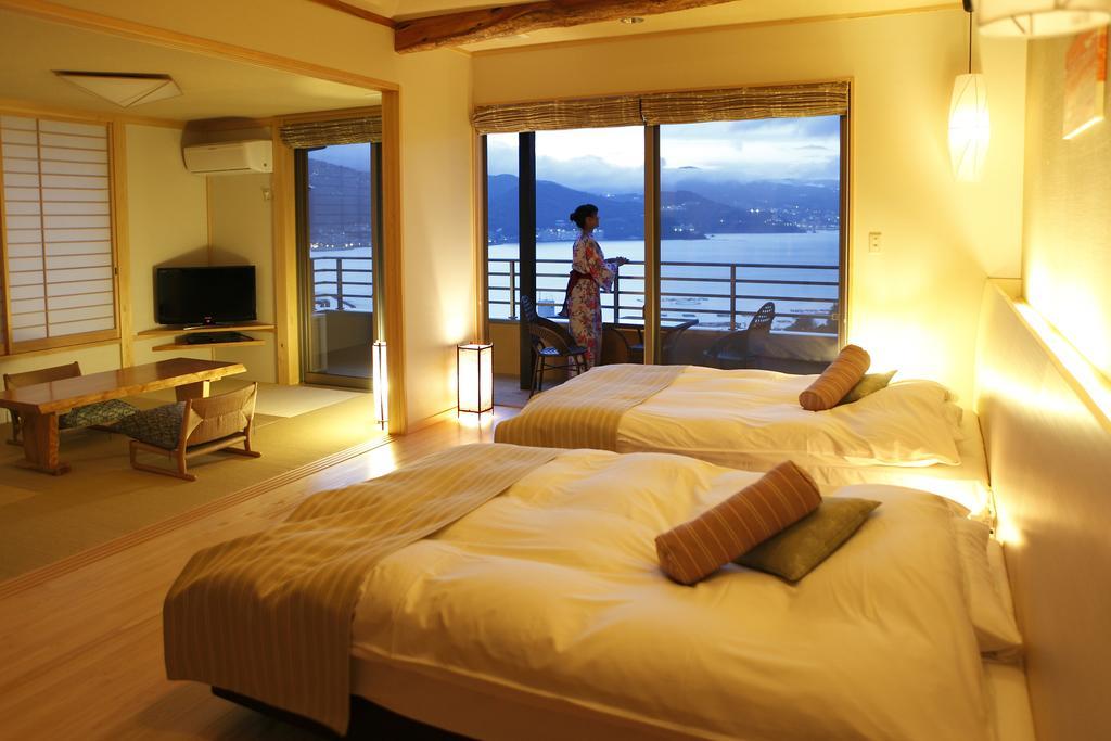 Uminohana Atami  Phòng bức ảnh